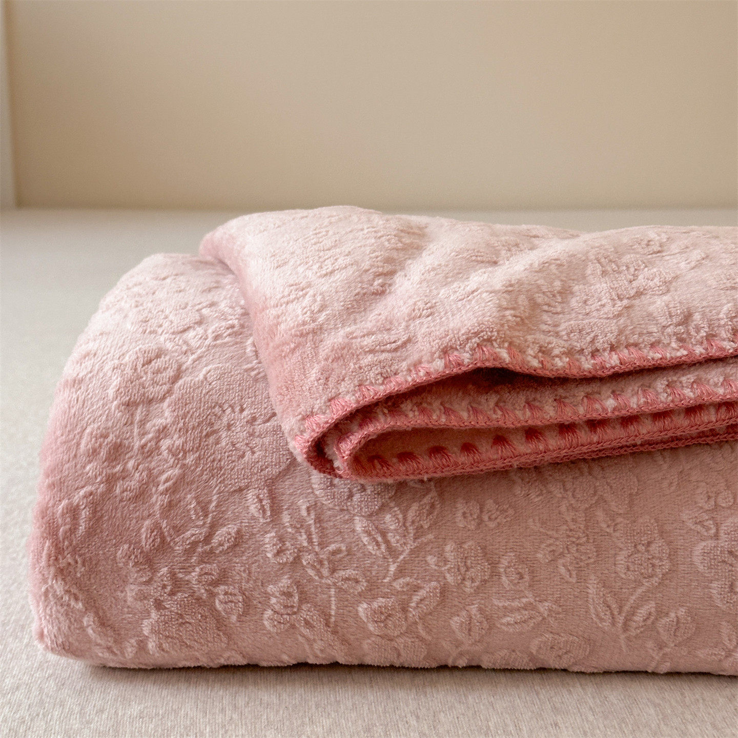 安懒懒 A类法式雕花毛毯复合毯子保暖柔软加厚双面可用盖毯冬客厅