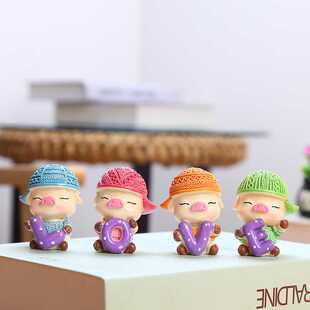 新款 直销创意家居可爱小猪love汽车摆件树脂工艺品一家四口儿童礼