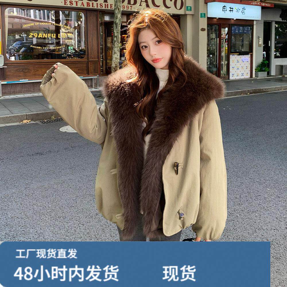 军绿色真毛领派克羽绒服女冬超火好看高级感加绒加厚中长工装外套