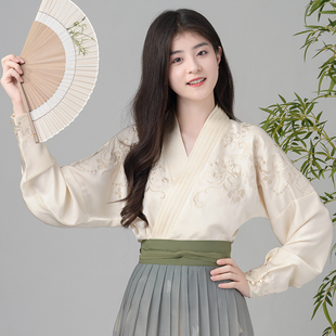 原创设计宋制国风日常汉服交领飞机袖 汉馥新款 绣花搭配马面裙上衣