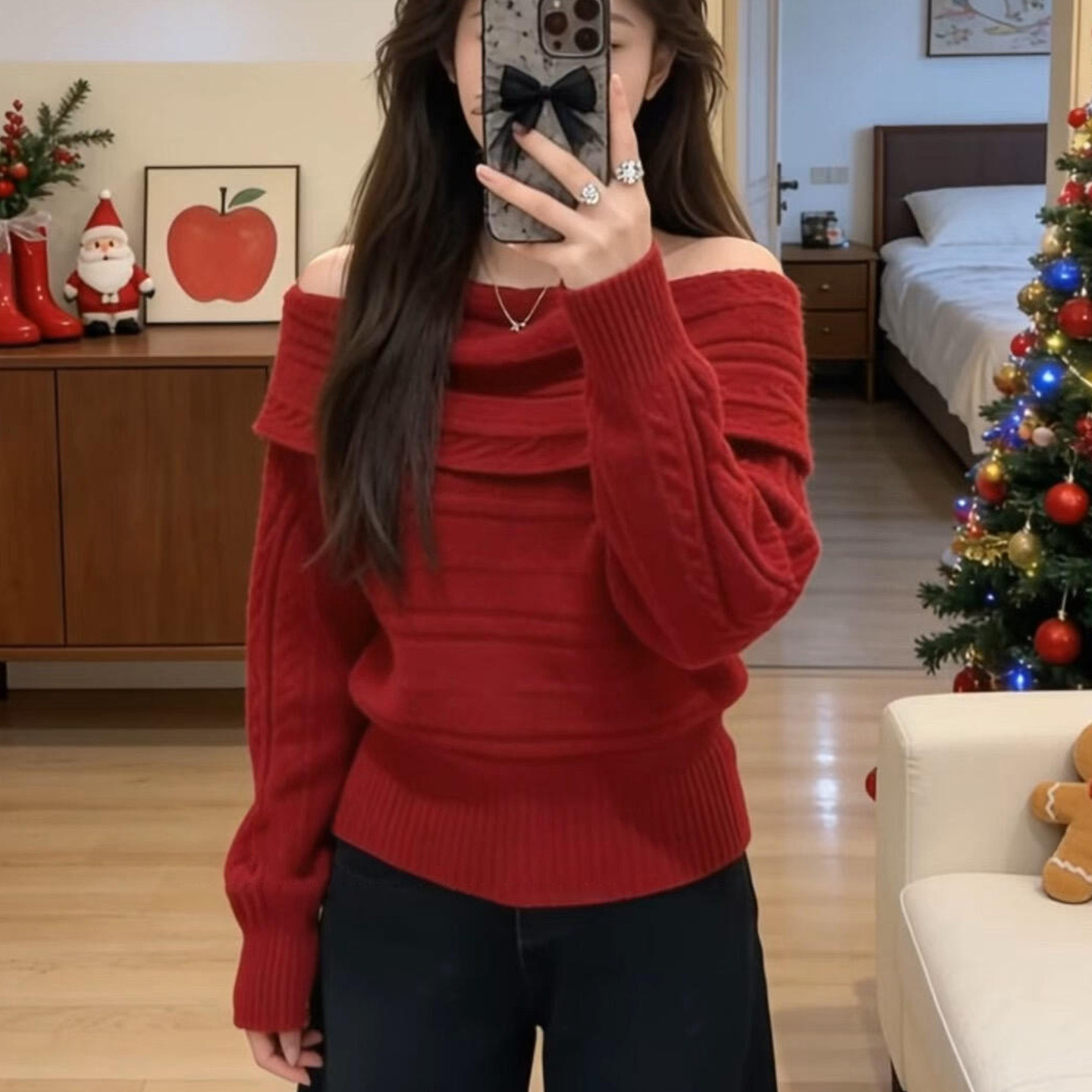 圣诞新年红色一字肩绞花毛衣女2025新款秋冬季慵懒温柔风针织上衣