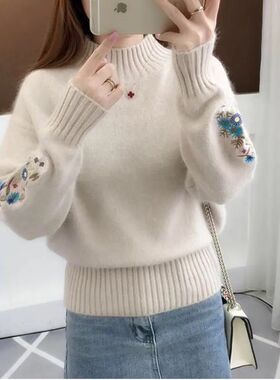 【包芯纱】半高领毛衣加厚女秋冬季短款刺绣花打底针织衫长袖套头