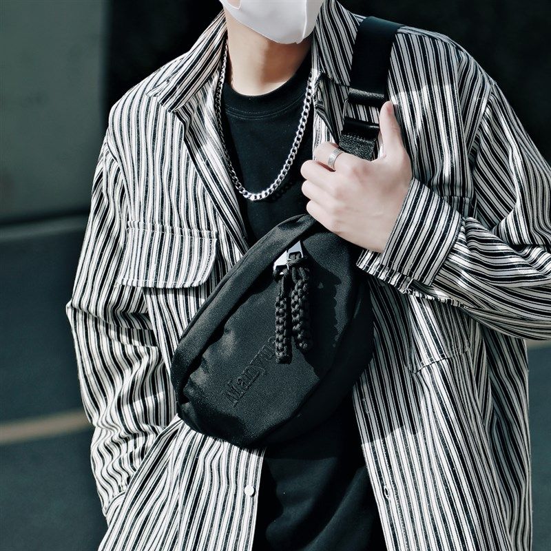 腰包小众设计斜挎包女潮2024夏天新款百搭胸包男士背包休闲单肩包,箱包皮具/热销女包/男包,胸包,淘宝优惠券,粉丝福利购,淘宝优惠卷