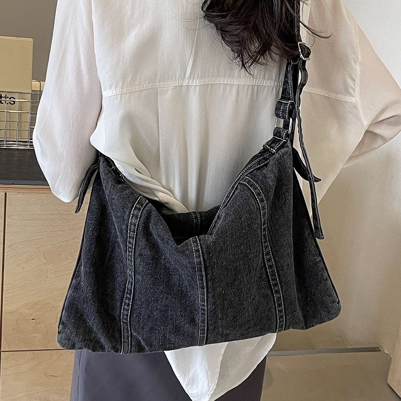 牛仔布复古大包包夏新款韩版高级感大容量斜挎包女单肩腋下通勤包