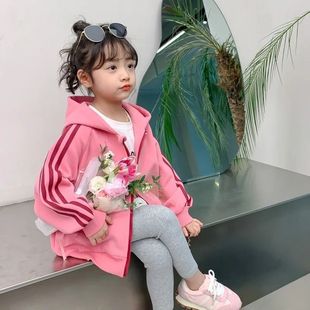 女童棒球服外套春秋款2023新款秋装时髦洋派卫衣女宝宝韩系儿童套