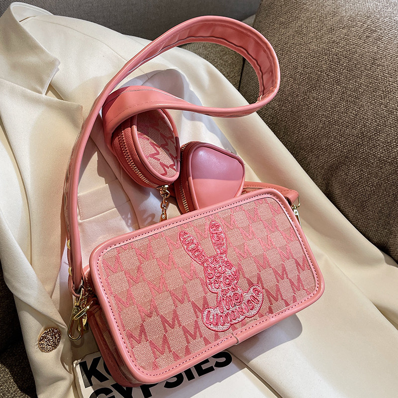 今年流行小包包女2023夏季新款潮高级感洋派单肩斜挎包女士小方包,箱包皮具/热销女包/男包,通用款女包,淘宝优惠券,粉丝福利购,淘宝优惠卷