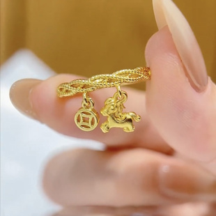 金色马上有钱戒指开口可调节时尚百搭2026马年本命年小众设计手饰