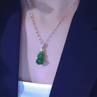 气质女士绿色葫芦项链轻奢高级感时尚百搭锁骨链精致久戴不掉色