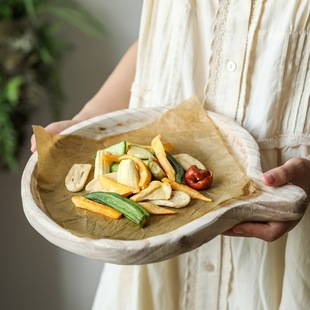 木制圆形叶片形点心盘 民宿侘寂风托盘 复古泡桐实木果盘可混