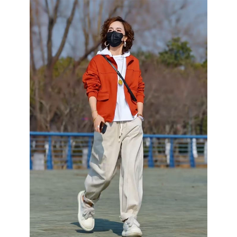 2026春季新款休闲套装女百搭棒球服+T恤+哈伦裤显瘦减龄三件套潮