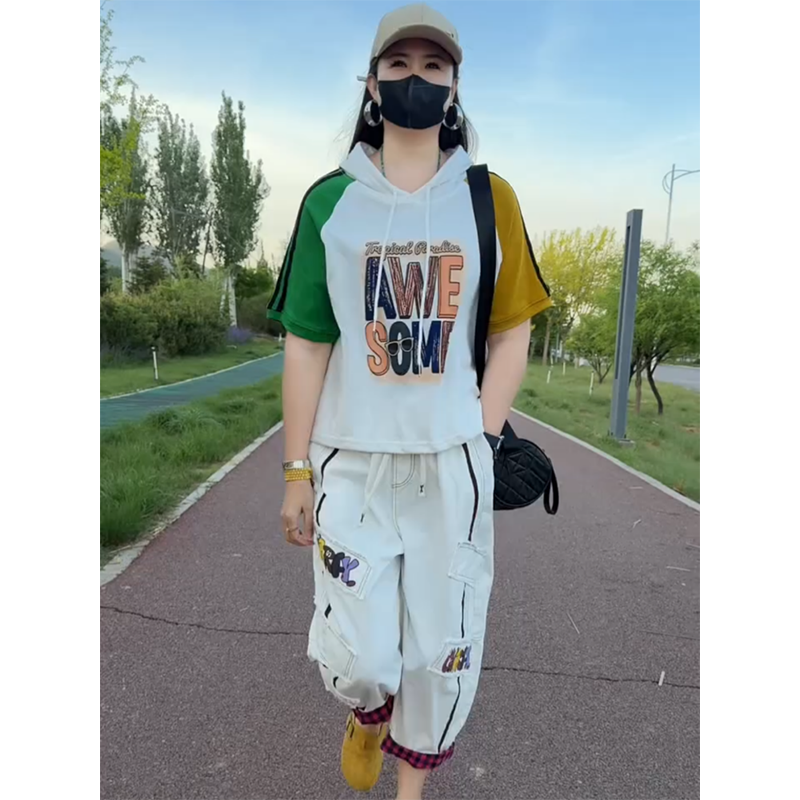 两件套装女2026年夏新款连帽字母印花短袖上衣+水洗棉休闲哈伦裤