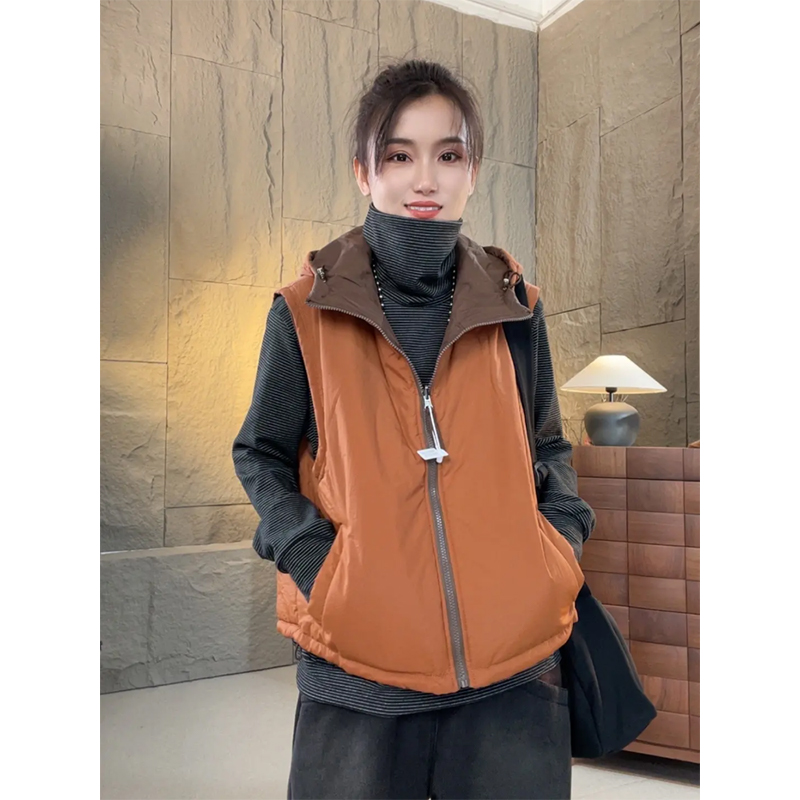两面穿连帽轻薄棉马甲外套女
