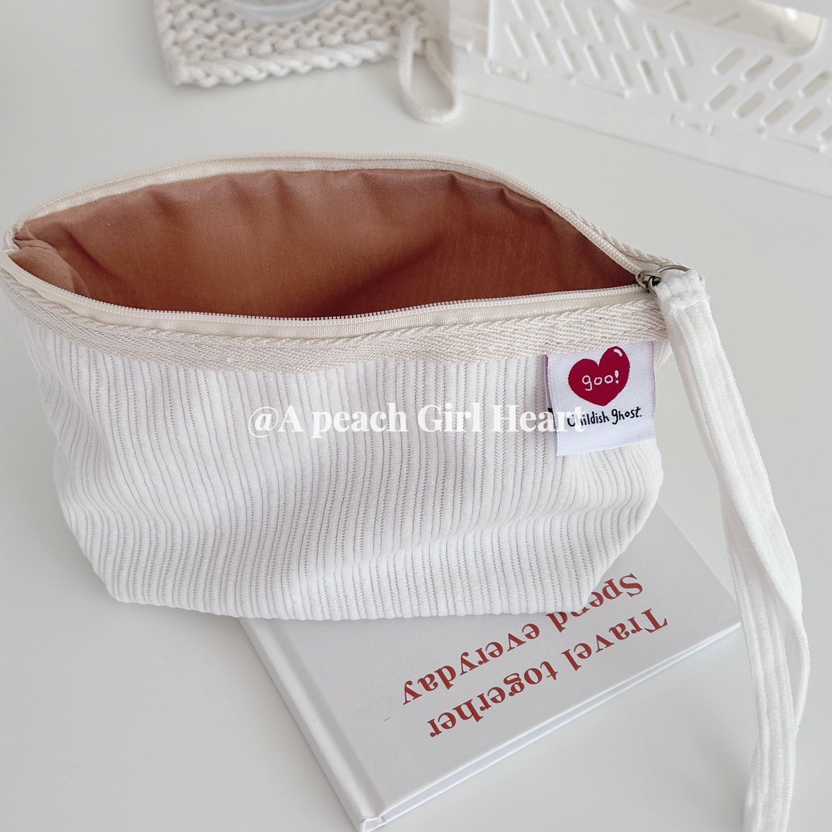 一只桃灯芯绒化妆收纳包便携内胆包手拎收纳袋口红卫生巾收纳笔袋,收纳整理,化妆包,淘宝优惠券,粉丝福利购,淘宝优惠卷