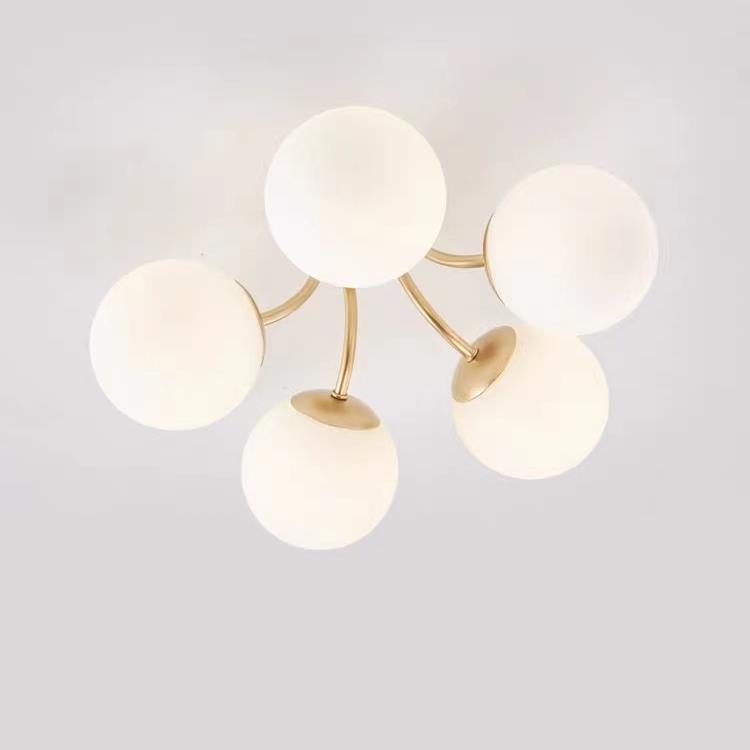 北欧简约现代饭厅灯创意设计师走道灯书房卧室全铜金色魔豆吸顶灯