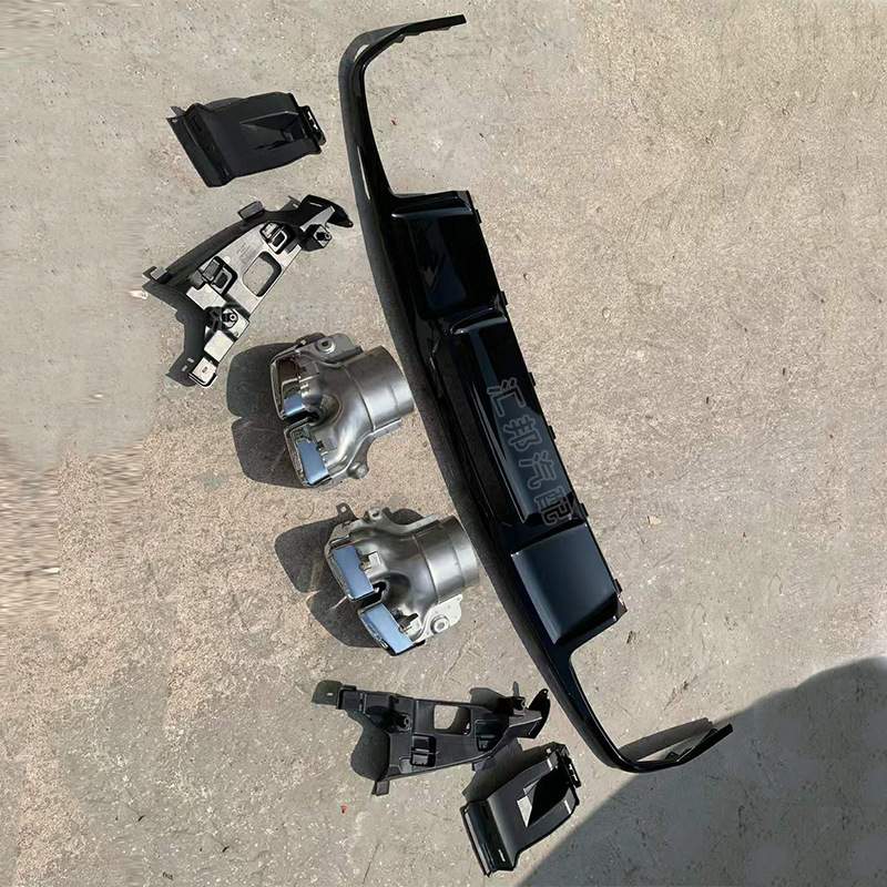 适配奔驰CLS级W218改装AMG尾唇尾喉CLS级W218改装CLS63后唇排气口