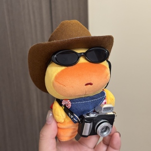 正版多爱牛仔拽拽水豚噜噜挂件玩偶书包包钥匙扣挂件生日礼物女生
