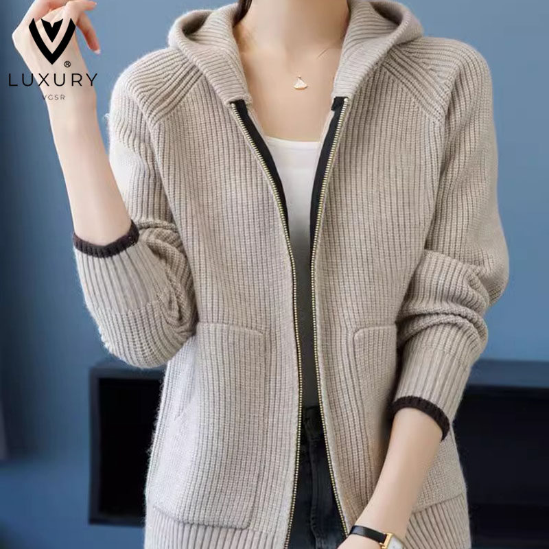 连帽外套拉链开衫毛衣女春秋季爆款上衣宽松大码短款时尚针织卫衣