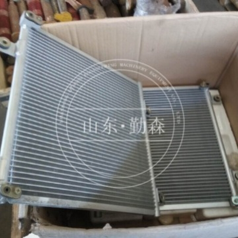 挖掘机配件   各种型号齐全  JCM906D  冷凝器  Y160-38A-18000