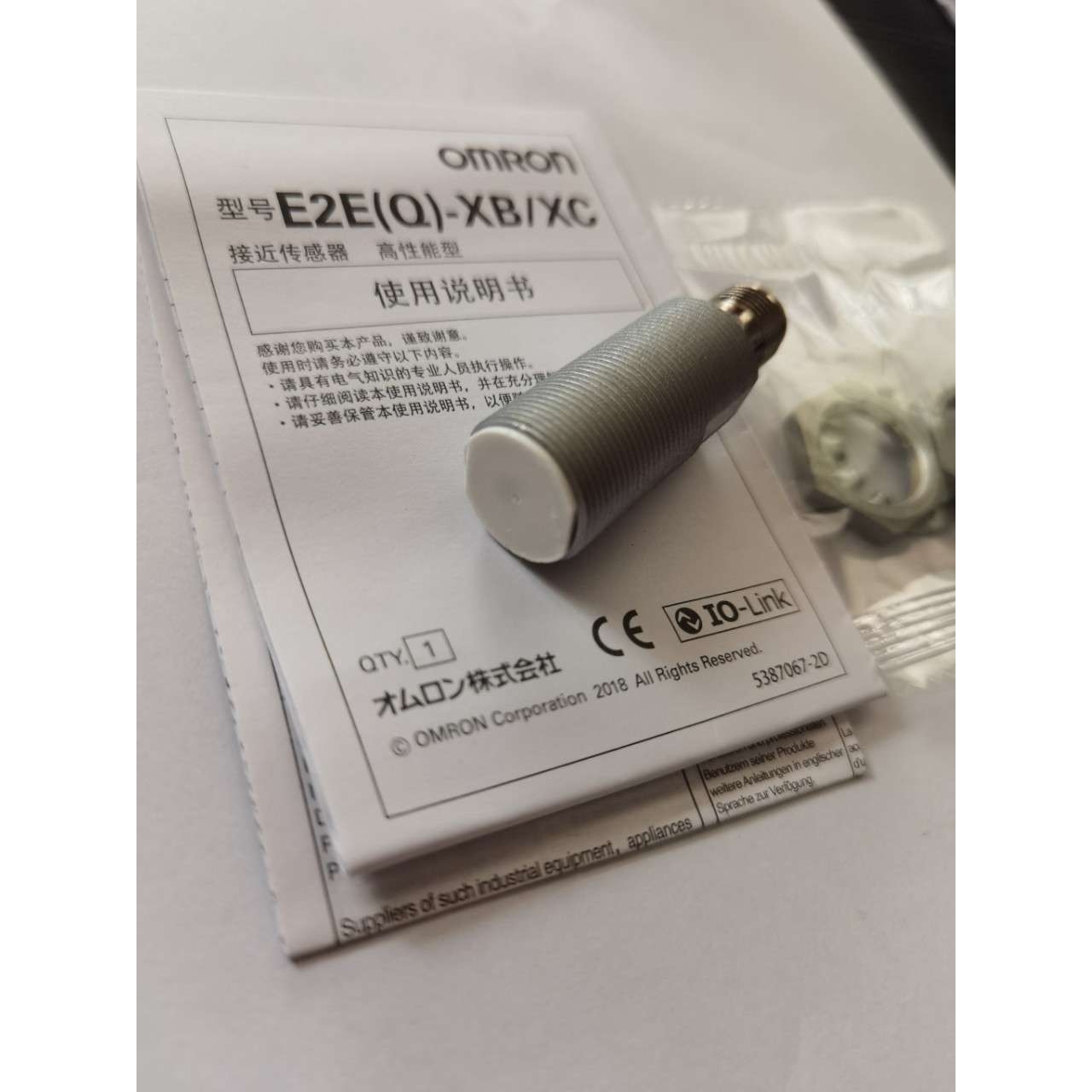 接近开关  E2EQ-X12B1T18-M1