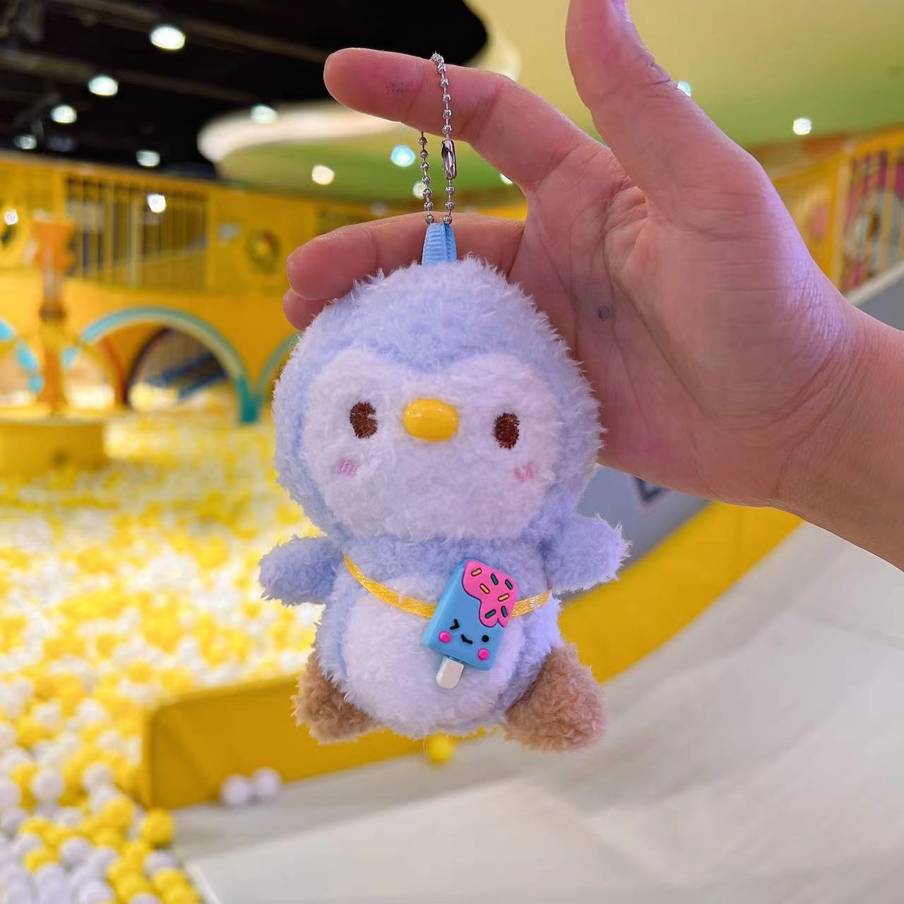 抖音同款日系变装企鹅公仔包包挂件小企鹅娃娃机小公仔玩偶钥匙扣