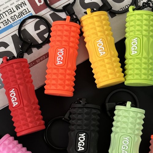 新款跨境瑜伽健身运动迷你泡沫轴钥匙扣高颜值pvc包包挂件礼品