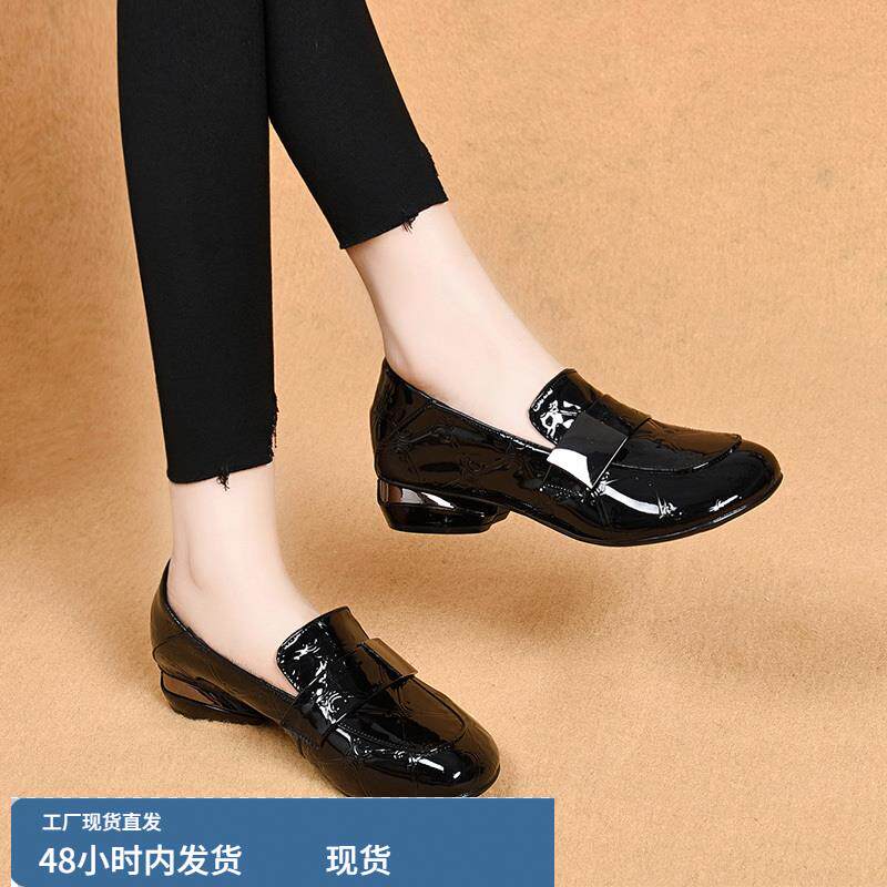 2025年春季新款真皮女鞋软皮中跟漆皮单鞋女圆头小皮鞋软底豆豆鞋