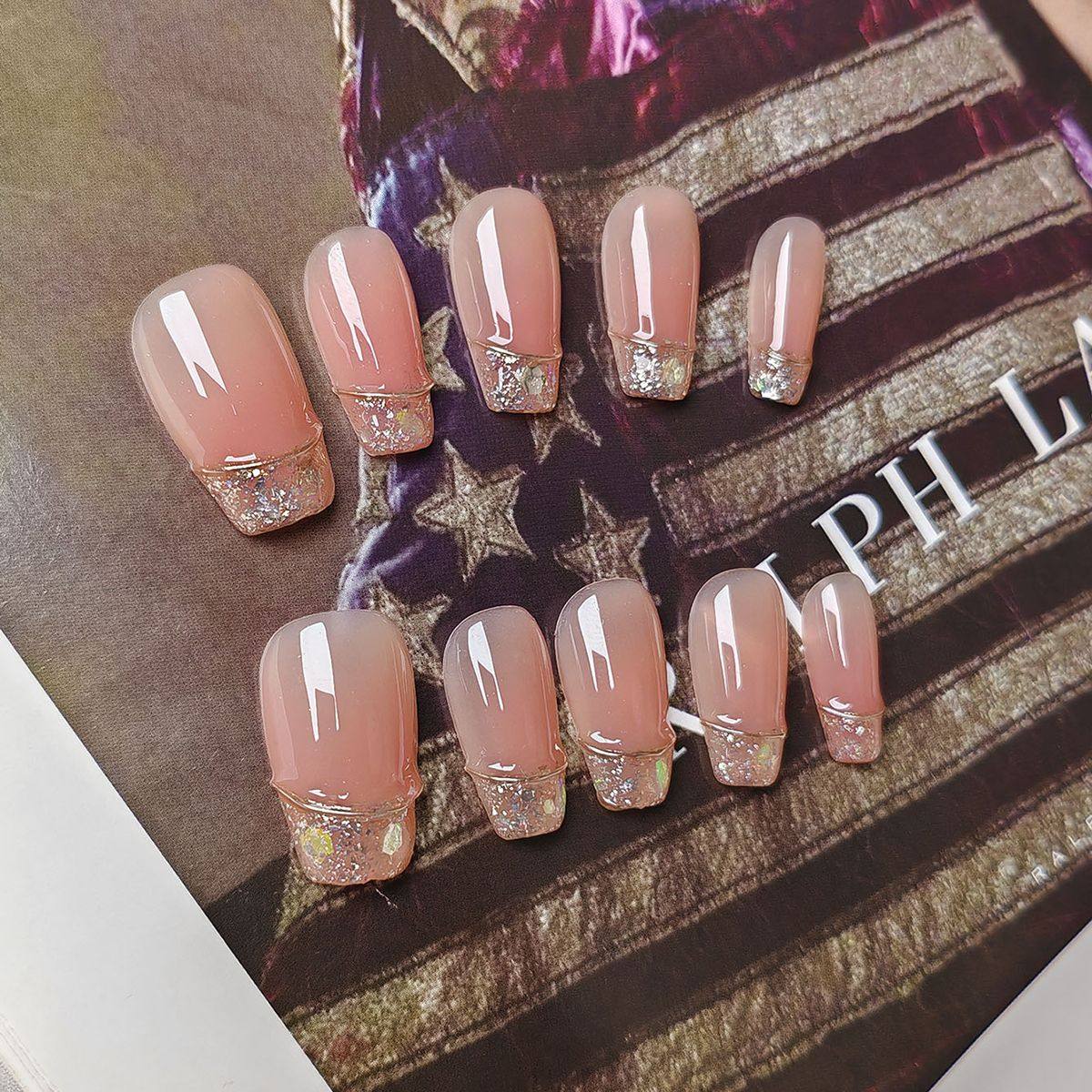 法式新款纯手工穿戴甲短款梯形亮片甜美可拆卸美甲片美式穿戴甲片,彩妆/香水/美妆工具,美甲工具,淘宝优惠券,粉丝福利购,淘宝优惠卷