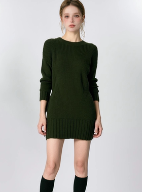 卡利亚里品牌撤柜折扣高端时尚气质百搭军绿色毛衣A44-M0199