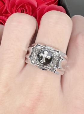 钻石之乡河南商丘欧美外贸信念力量戒指 18k色黑玛瑙十字架a2326