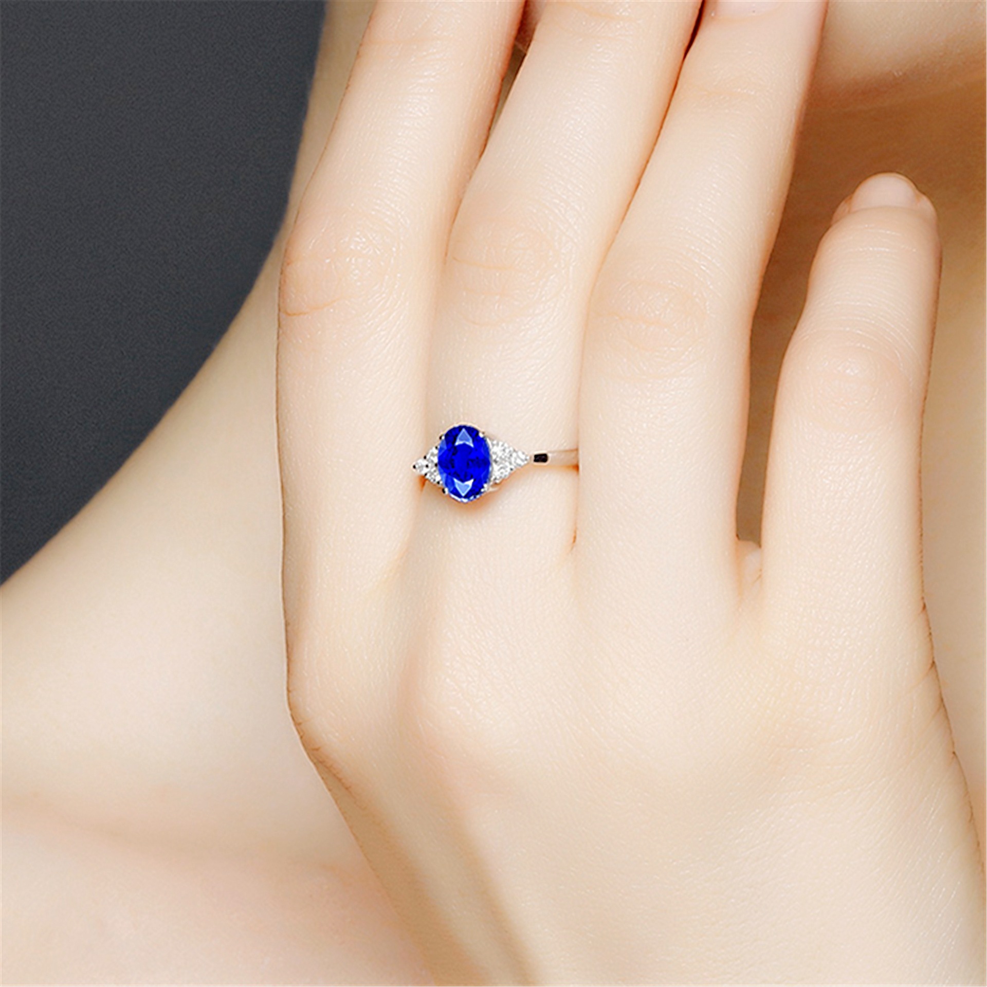 钻石之乡河南柘城河南人工钻石经典欧美王妃蛋形钻椭圆钻彩宝戒指