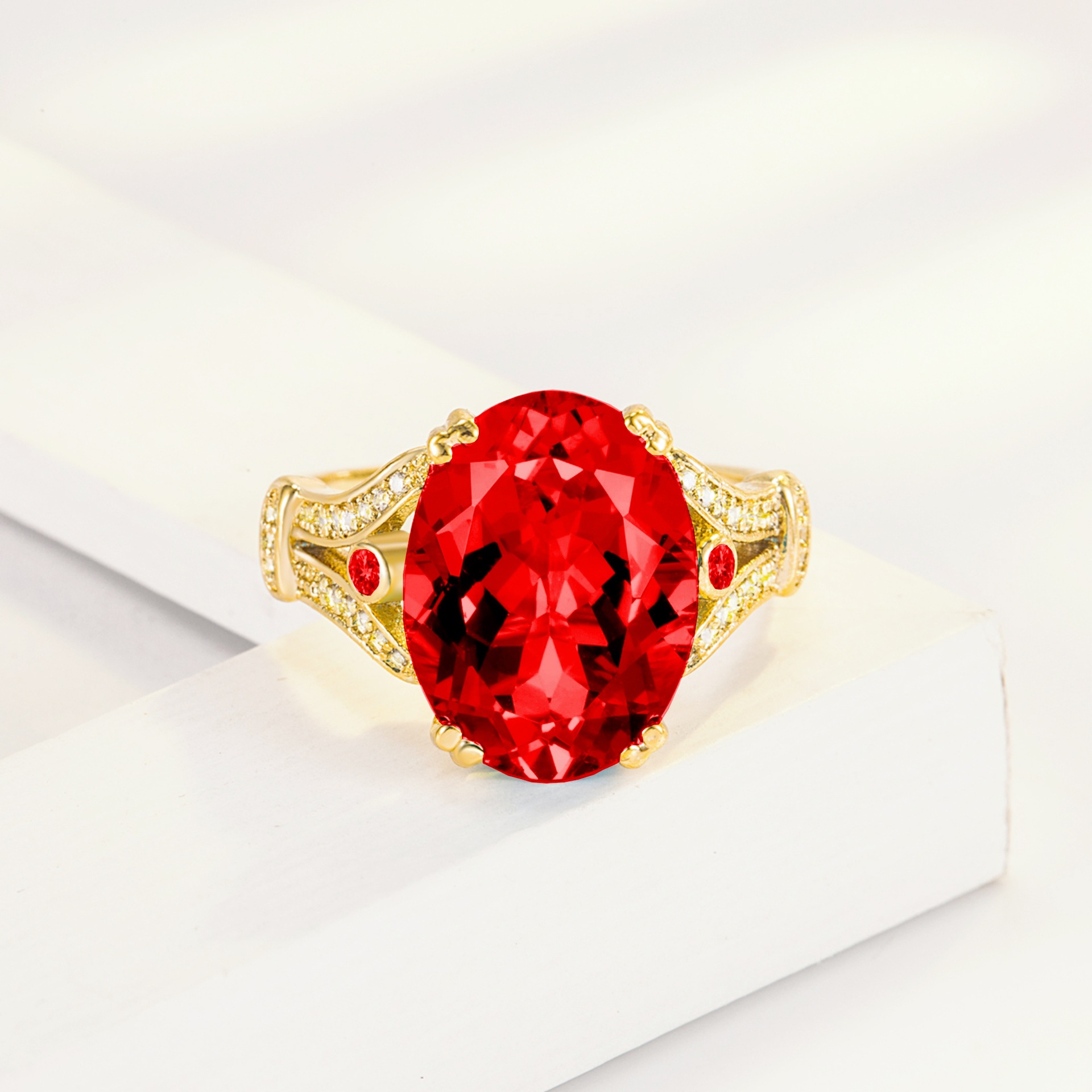 钻石之乡河南商丘金嘉华设计师款鹅蛋钻彩色钻戒指 创意大裸a0868