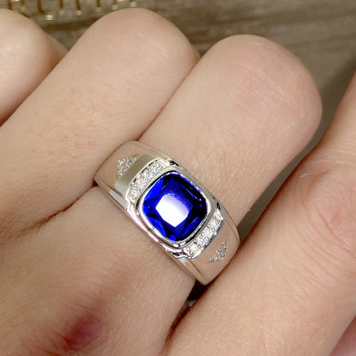 钻石之乡河南商丘彩宝绿宝石蓝宝石男戒指 欧美个性潮镀铂金a2581