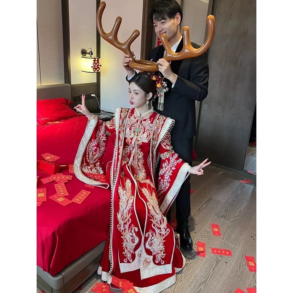 新中式凤冠霞帔秀禾服女2025年新款结婚礼服中式新娘服龙凤a5093