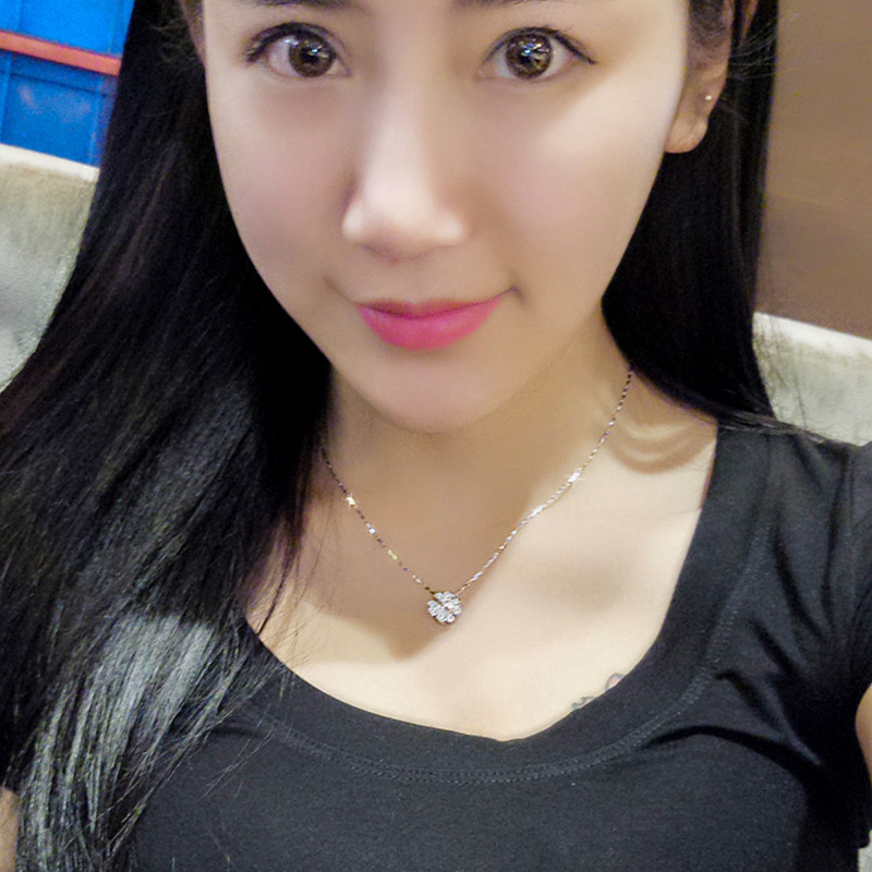 钻石之乡河南柘城河南人工钻石日韩时尚银项链女新款幸运草吊坠简