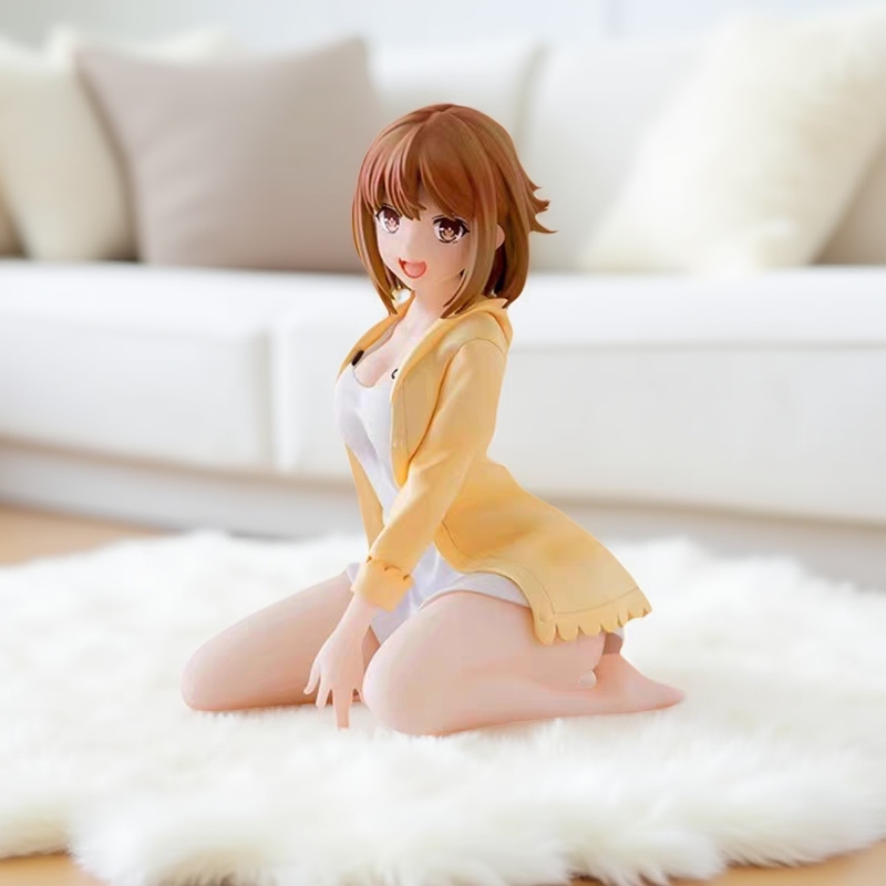 坐姿莱莎手办的炼金工房压泡面科洛蒂娅桌面摆件精致模型