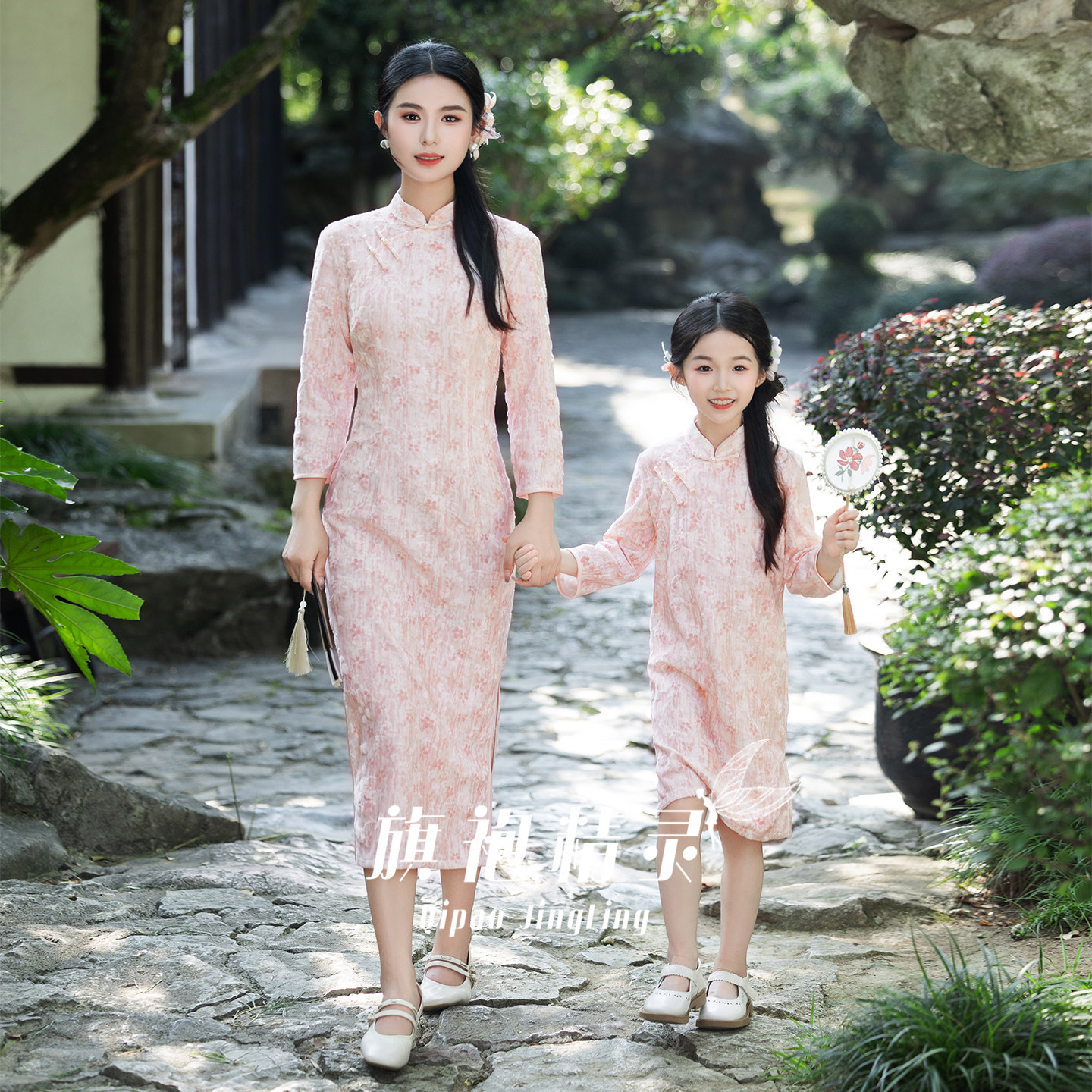 粉色母女改良国风长袖旗袍秋款图片