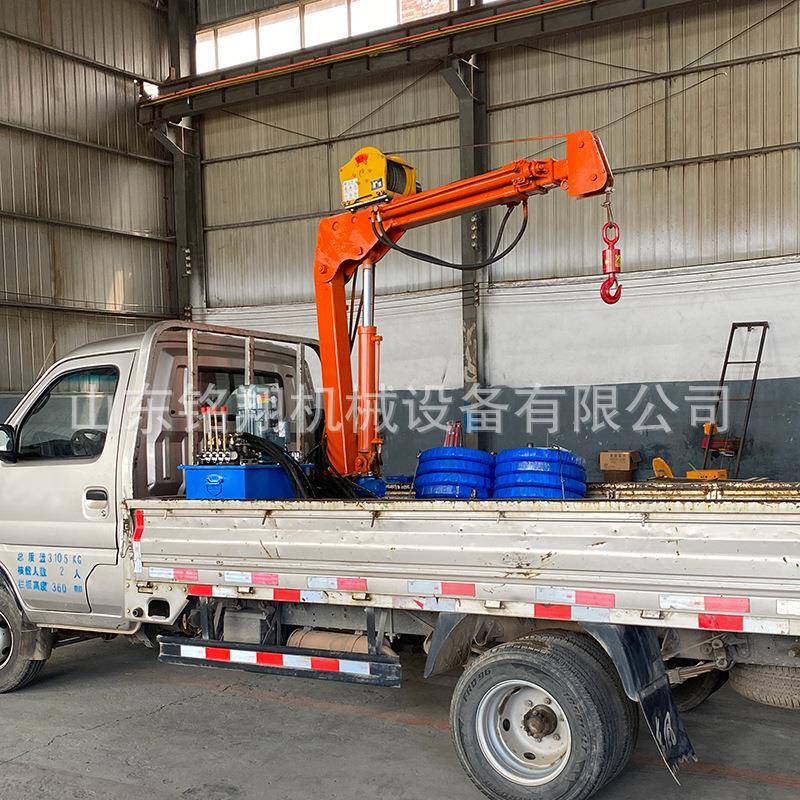 车用船用装卸吊运机1吨2T自动伸缩旋转柴油24v小型液压随车吊机