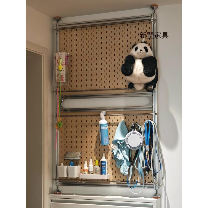 简约玄关洞洞板置物架收纳架门后极简陈列架创意桦木铝型材装饰架