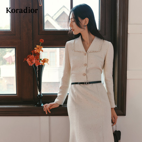 Koradior珂莱蒂尔2026年春新名媛假两件珠片绣修身鱼尾花呢连衣裙