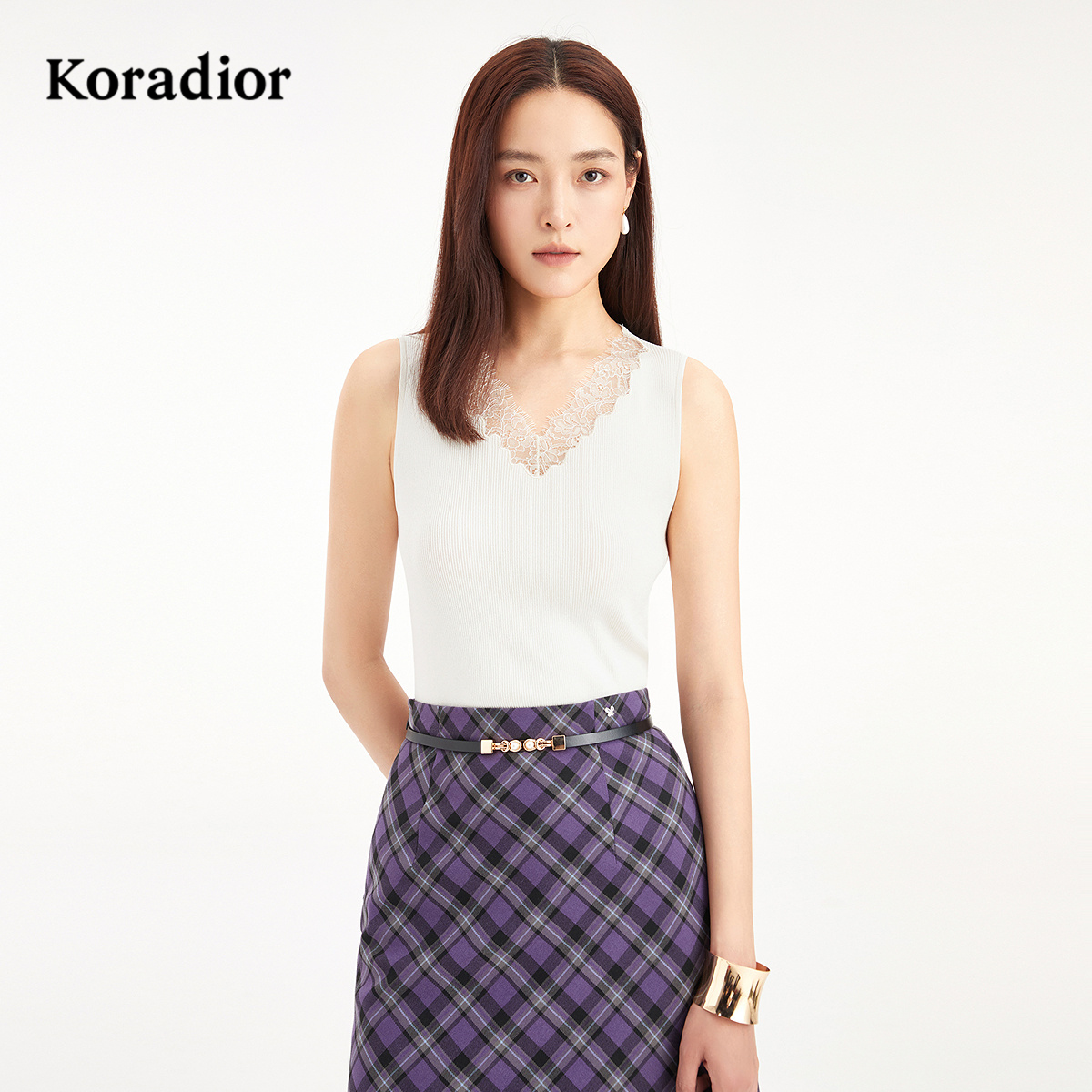 Koradior珂莱蒂尔商场同款2025秋新款气质针织背心烫钻吊带内搭女