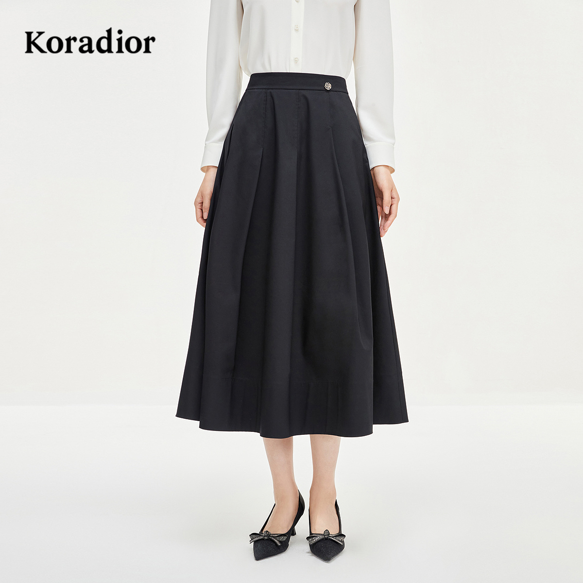 Koradior珂莱蒂尔商场同款2025春新款气质通勤半身裙显瘦A字裙女