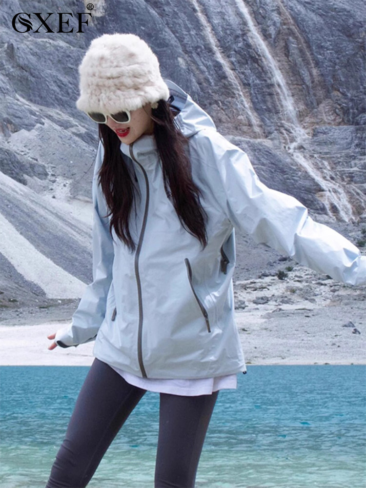 冲锋衣女高端户外防风外套春秋季新款美式机能防水登山服西藏旅行