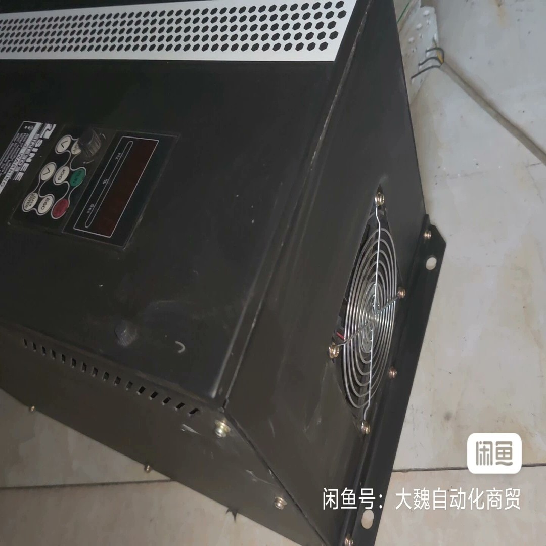 正弦变频器SINE    tc3a07-037-3a两台按