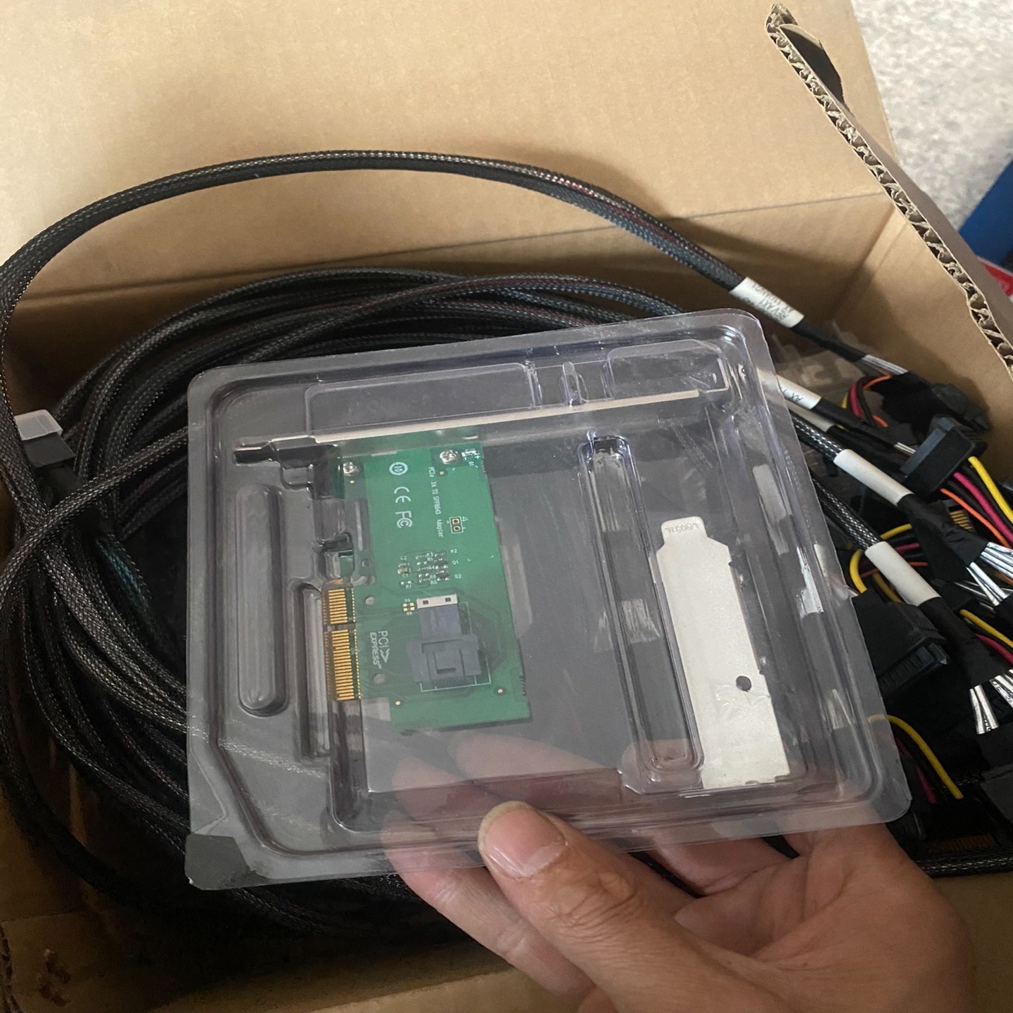 全新U2硬盘转接卡  pciex4转接卡  高速硬盘转接