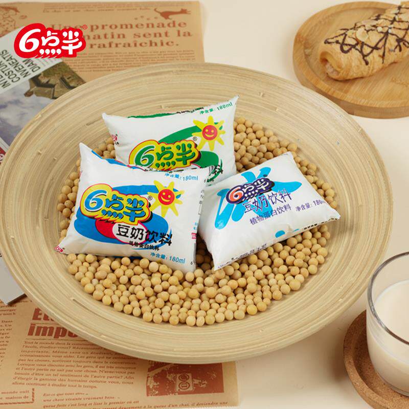 六点半经典小袋装豆奶饮料植物蛋白饮品学生早餐豆浆奶老牌子整箱