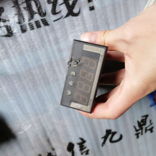 新品奥托尼克斯显示仪表 MT4YT-AV-4N
