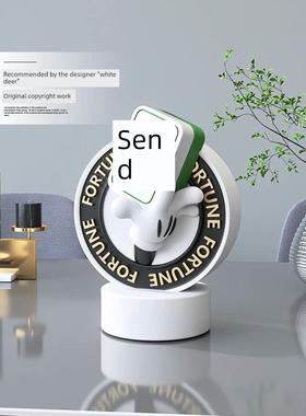 创意潮玩手牌发财新年摆件家居饰品客厅办公室摆设乔迁开业送礼物