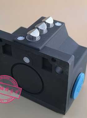 极速巴鲁夫行程开关BNS028J BNSx 819-B03-D12-61-12-3B防水机床