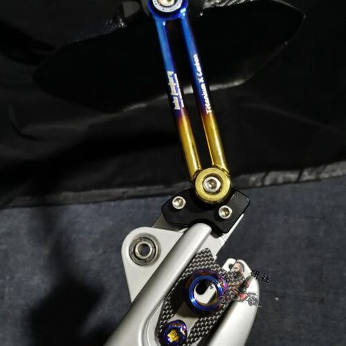 新品BiBi工厂碳纤维 挡泥板w 后挡泥板 后盾 后泥瓦 小牛N1N1S