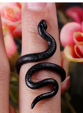 极速Anime Rings for Men Women Punk Goth SnaNke Ring Exaggera